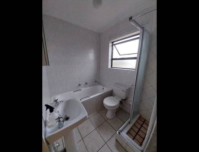 2 bed property to rent in FERNDALE